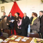 Las autoridades presentes ayer en La Vecilla, tras la apertura del recinto ferial.