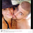 Shakira y Piqué, en una imagen publicada en Twitter, el pasado mes de julio.