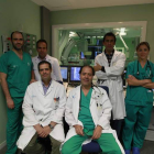 Parte del equipo de la Unidad de Tratamiento Transcatéter.