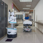 Otros robots realizan también tareas de desinfección. DILIGENT ROBOTICS