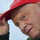 Niki Lauda, campeonísimo austriaco de F-1, en peligro tras un trasplante de pulmón.