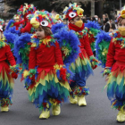 El desfile de Carnaval tendrá de nuevo como punto de partida el paseo de Papalaguinda. Los disfraces no saltarán tan sólo al centro de la cabalgata sino también a las aceras del centro de León. MARCIANO PÉREZ