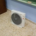 Calefactor eléctrico en un aula del Puente Castro. DL