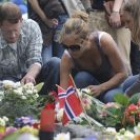 Homenaje a las víctimas del doble atentado en Noruega