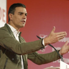 Pedro Sánchez, candidato a la presidencia del Gobierno del PSOE, durante su intervención en el acto de presentación del programa electoral para las elecciones generales del 20 de diciembre.