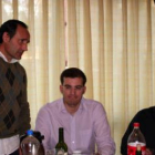 El hermano González junto a Juan y Víctor.