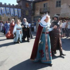 Un peregrino a Santiago de Compostela participó en el desfile real a lomos de un camello.
