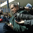 Jordi Pujol abandona la sede de los juzgados donde prestó declaración ayer.