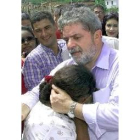 Lula conforta a Maria do Nascimento, residente en Teresina