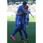 Menudo celebra el gol marcado ante el Guijuelo que dio la victoria a la Deportiva. ANA F. BARREDO