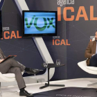 El director de Ical, Luis Miguel Torres, y el presidente de Vox y candidato a la Presidencia del Gobierno, Santiago Abascal. E. MARGARETO