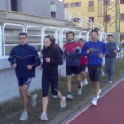 La escuela de entrenamiento para los participantes en la media maratón mantiene su actividad estos d