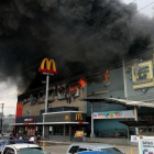 Incendio en un centro comercial en Davao (Filipinas).