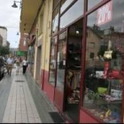 Los establecimientos de La Cebra llevarán sus descuentos a la feria del destockaje dos veces al año