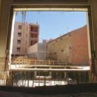 Una vista de las obras acometidas en el Teatro Pérez Alonso, encaminadas a mejorar la caja escénica