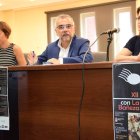 Carmen Martínez, José Miguel Palazuelo y Pachi Vélez, ayer. RUBÉN