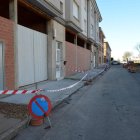 Obras de cambio de aceras en la avenida del Órbigo. MEDINA