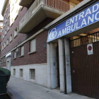La clínica de la familia López-Otazu se ubica en el número 4 de la calle Lancia.