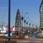 Glorieta de los Donantes de Sangre y avenida Azorín en San Andrés del Rabanedo.