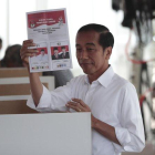 Joko Widodo es reelegido como presidente de Indonesia.