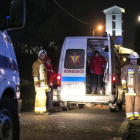 Bomberos y personal de emergencias en Vila Nova de Rainha.