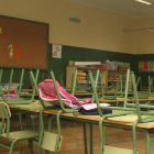 Preparativos en un aula de un colegio de la provincia