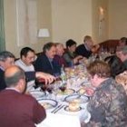 Los emigrantes se reunieron ayer para renovar la junta directiva