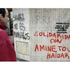 Pintadas callejeras en Madrid, en defensa de Haidar y el Sahara.