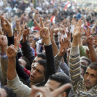 Los manifestantes egipcios participan en gran candidad de protestas contra la decisión de Mursi.