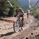 Paso por un cortafuegos en un tramo de la prueba. INTERVAL