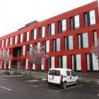 Imagen de archivo del Edificio Rojo del barrio de Eras de Renueva, donde estaba ALN. RAMIRO