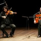 El violinista Ara Malikian junto al guitarrista José Luis Montón