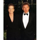 Una imagen de Harrison Ford  y Melissa Mathison, de noviembre del 2000, cuatro años antes de divorciarse.