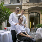 Jean Luc Figueras y sus hijos, Eduard y Claudia, en el Hotel Mercer.