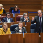 El presidente de la Junta, Juan Vicente Herrera, durante su intervención en el pleno. R. GARCÍA
