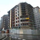 Viviendas en fase de construcción, este años, en el barrio ponferradino de La Rosaleda.