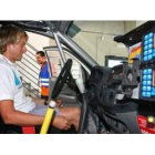 Jesús Calleja, en el interior de su Toyota con el que ha conseguido brillar en la BajaEspaña Aragón.