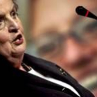 Madeleine Albright desvela asuntos de alta política pero con cuentagotas