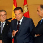 Mario Amilivia tras una reunión del Consejo.
