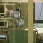 Fotografía de una de las camas de la unidad ce cirugía cardíaca del Hospital de León