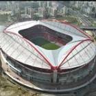 Todos los estadios en los que se disputará la Eurocopa portuguesa son nuevos. En la imagen, el nuevo estadio del Benfica y el Sporting, en Lisboa.