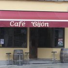 Imagen del Café Gijón, horas después del suceso que terminó con una detención.