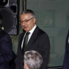 Francisco Fernández, José Blanco y Óscar López, durante el acto de partido que compartieron con carg