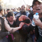 Las manifestaciones volvieron ayer a las calles del país y se saldaron con tres muertos.