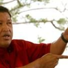 Chávez defiende que la entidad se iba a vender a un banquero venezolano
