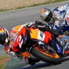 Pedrosa y Lorenzo durante los entrenamientos en España