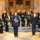 Parte del Coro Ángel Barja, durante el recital del 2012.