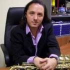 El saxofonista, flautista y compositor Román Rodríguez acompañó a Café Quijano en dos de sus giras