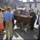 El funeral y entierro de la anciana fallecida tuvo lugar ayer por la tarde en Cacabelos