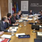 Reunión del consejero con los presidentes.